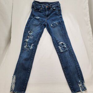 American Eagle Super High Rise Jeggings - Stretchy & distressed - 2 Short